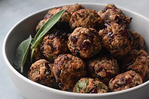 Chestnut and cranberry stuffing